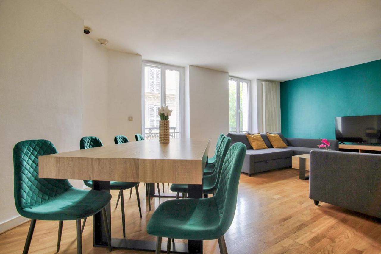 باريس 2 Bedrooms Tour Eiffel Breteuil المظهر الخارجي الصورة