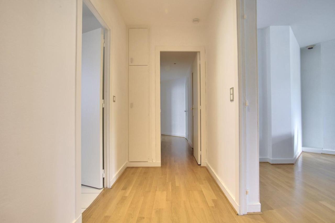 باريس 2 Bedrooms Tour Eiffel Breteuil المظهر الخارجي الصورة